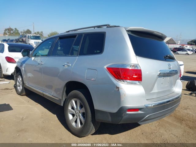 Photo 2 VIN: 5TDZA3EH5CS029600 - TOYOTA HIGHLANDER 