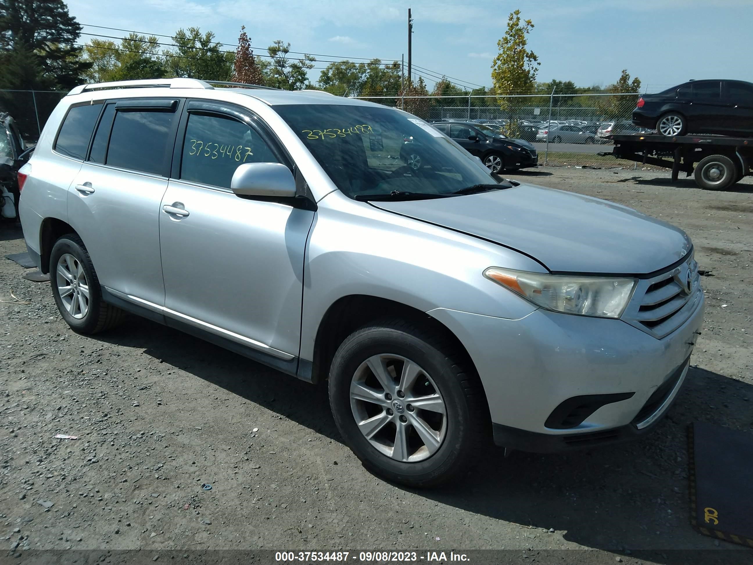 Photo 0 VIN: 5TDZA3EH5DS034555 - TOYOTA HIGHLANDER 