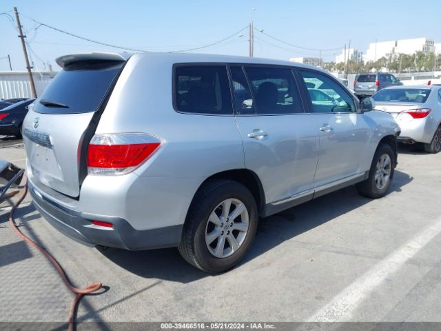 Photo 3 VIN: 5TDZA3EH9CS027770 - TOYOTA HIGHLANDER 