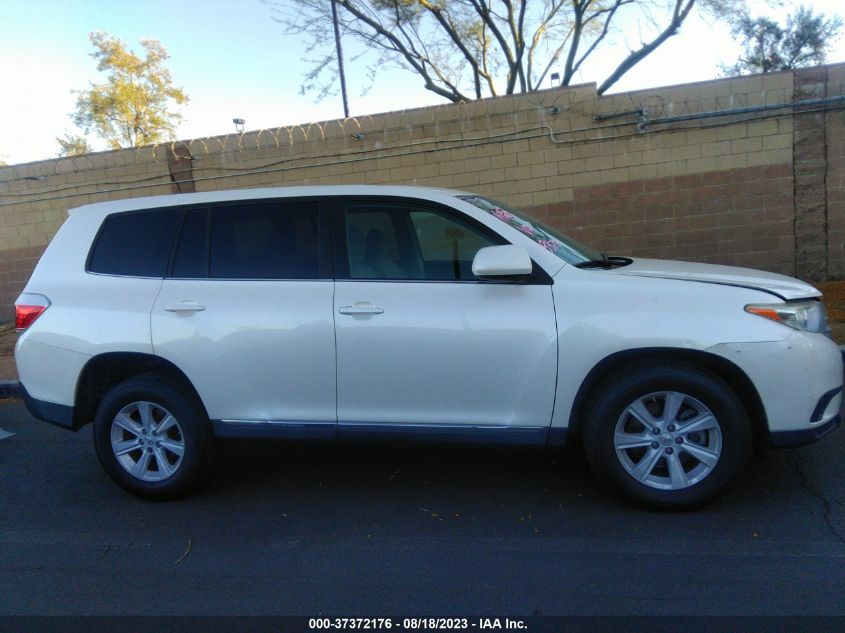 Photo 12 VIN: 5TDZA3EH9DS042402 - TOYOTA HIGHLANDER 