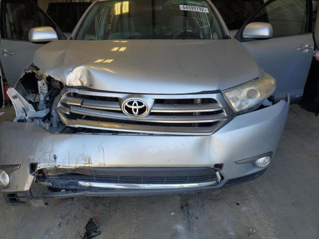 Photo 6 VIN: 5TDZA3EHXBS008837 - TOYOTA HIGHLANDER 