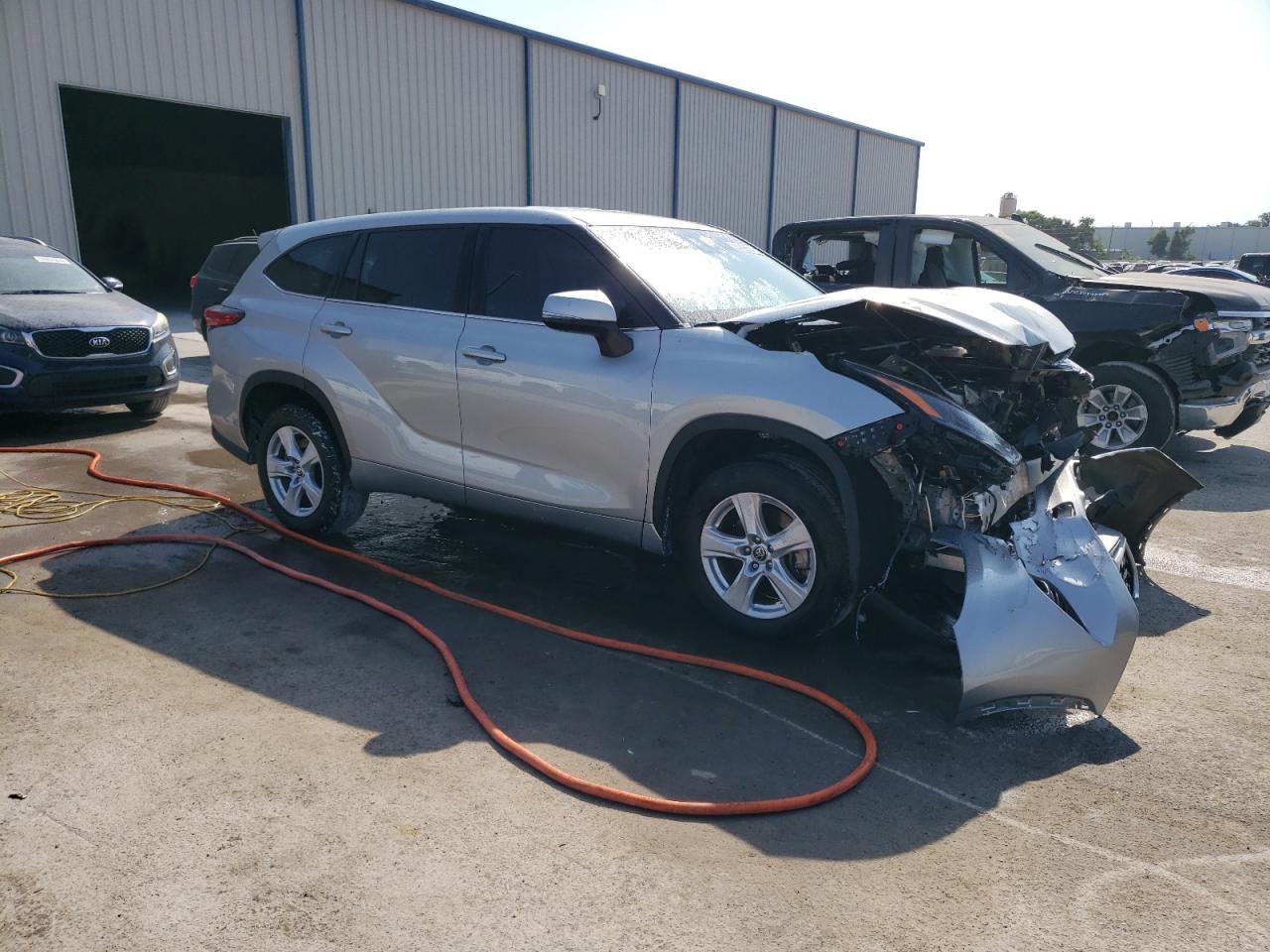 Photo 3 VIN: 5TDZARAH2PS517627 - TOYOTA HIGHLANDER 