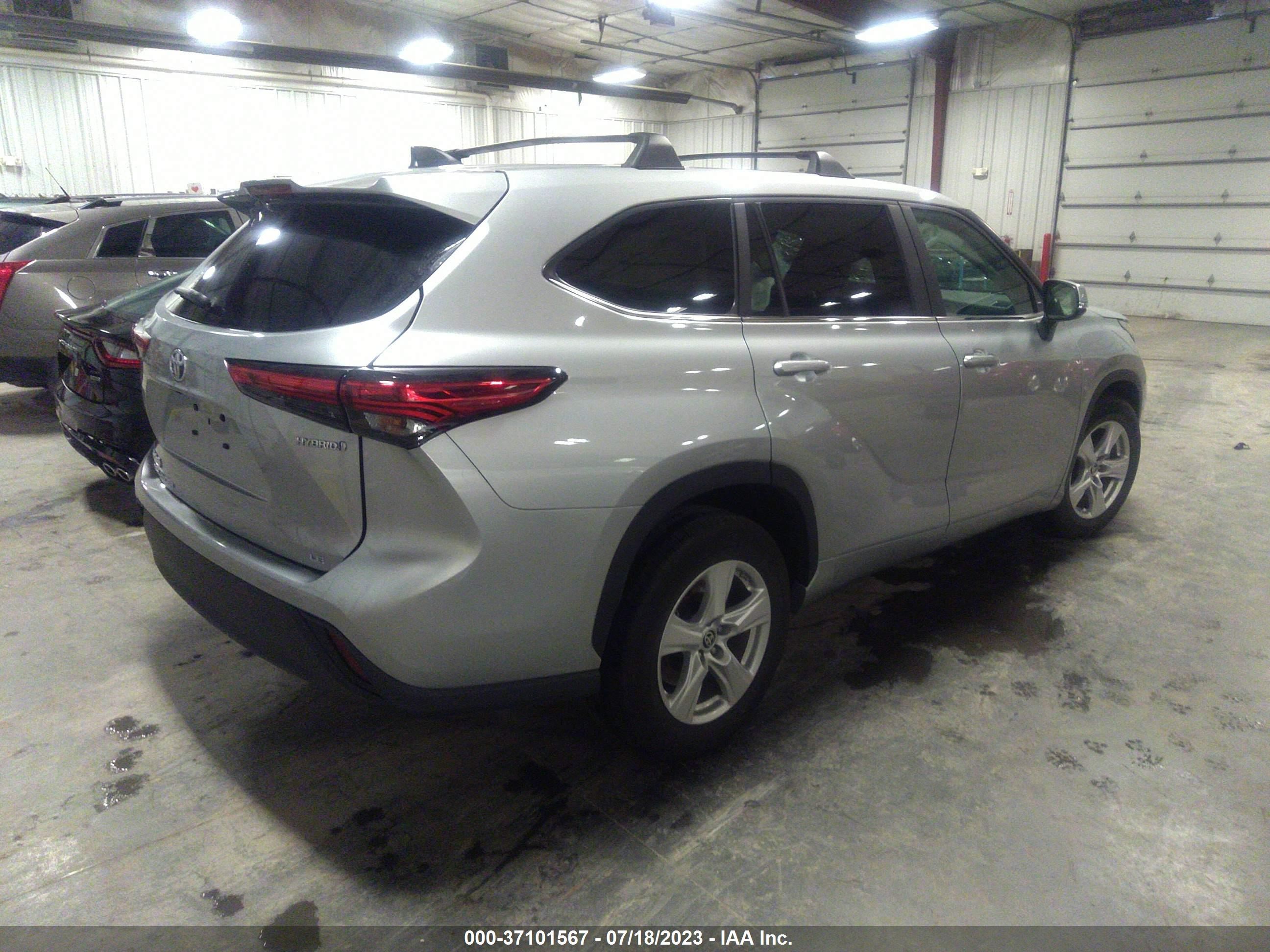 Photo 3 VIN: 5TDZARAH4PS518018 - TOYOTA HIGHLANDER 