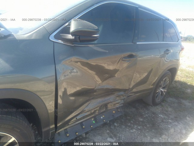 Photo 5 VIN: 5TDZARFH2HS024444 - TOYOTA HIGHLANDER 