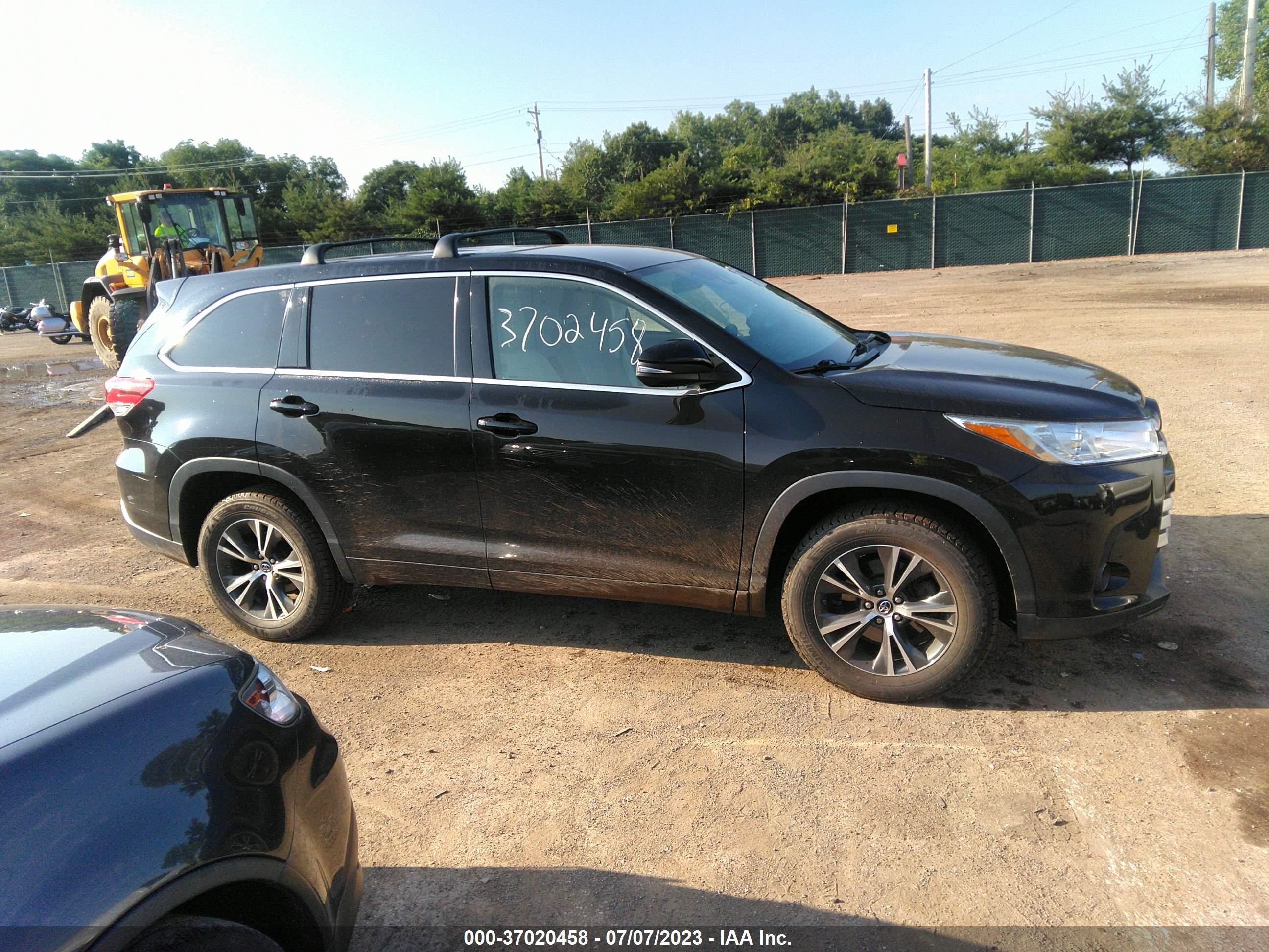 Photo 12 VIN: 5TDZARFH2HS025769 - TOYOTA HIGHLANDER 