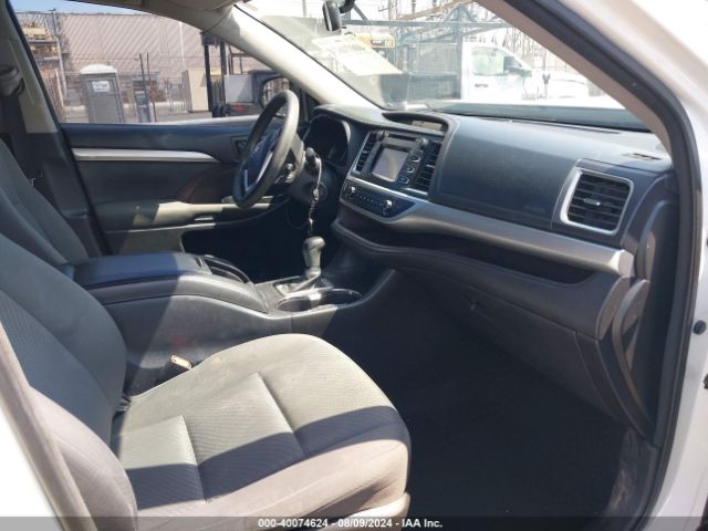 Photo 4 VIN: 5TDZARFH3FS016818 - TOYOTA HIGHLANDER 