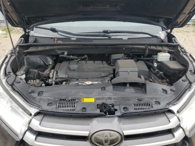 Photo 11 VIN: 5TDZARFH3JS032851 - TOYOTA HIGHLANDER 