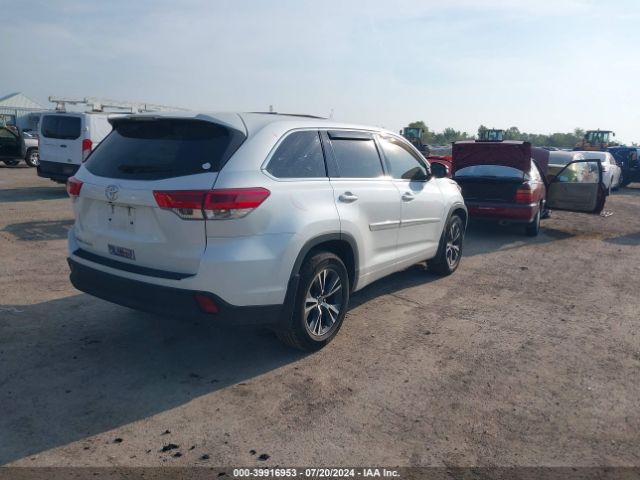 Photo 3 VIN: 5TDZARFH3JS033031 - TOYOTA HIGHLANDER 