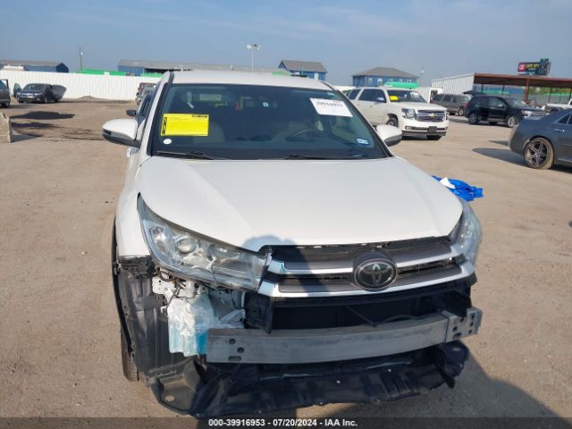 Photo 5 VIN: 5TDZARFH3JS033031 - TOYOTA HIGHLANDER 