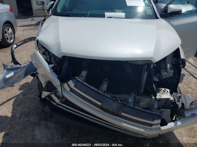 Photo 9 VIN: 5TDZARFH3JS040495 - TOYOTA HIGHLANDER 