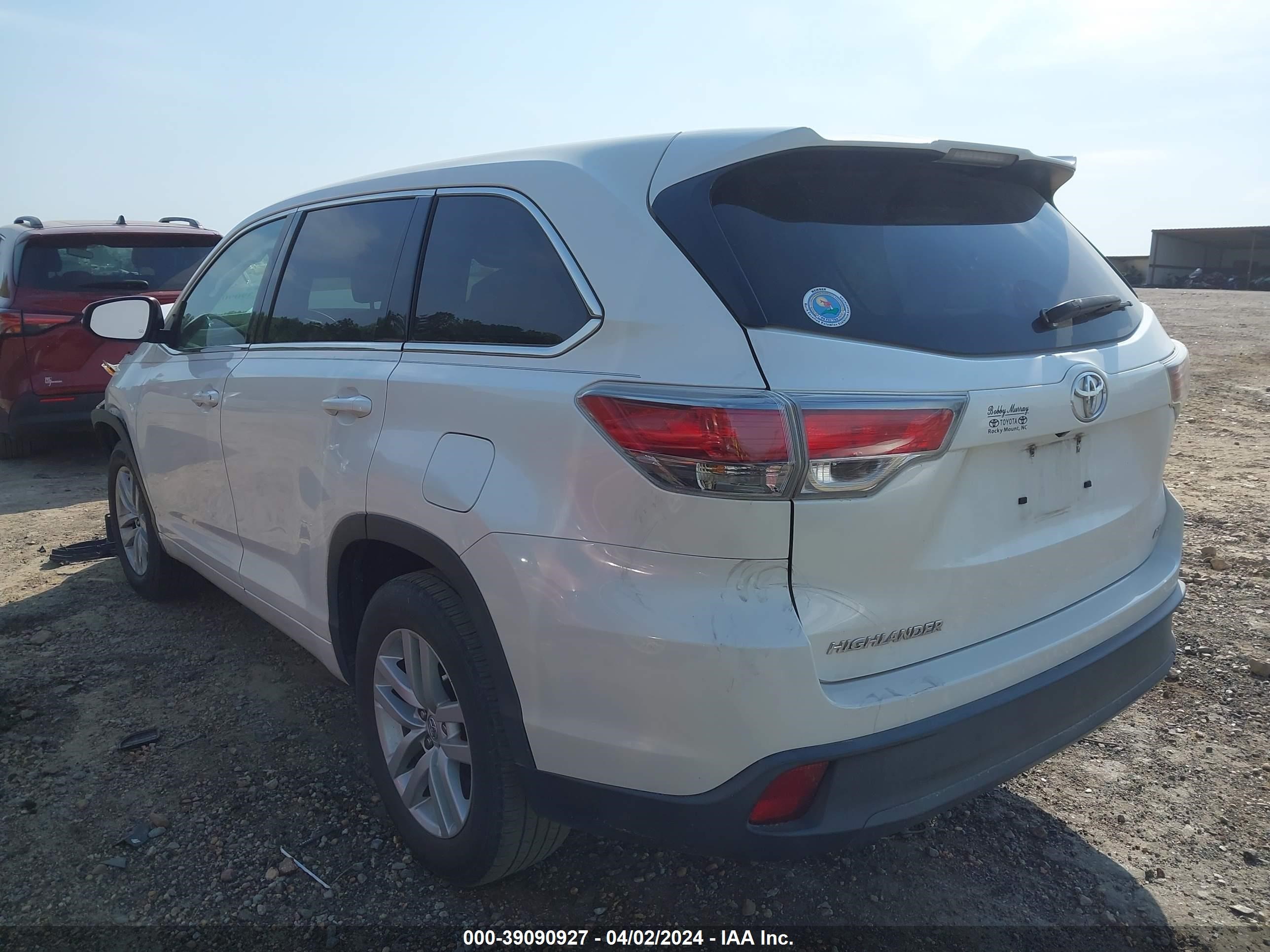 Photo 2 VIN: 5TDZARFH4FS011644 - TOYOTA HIGHLANDER 