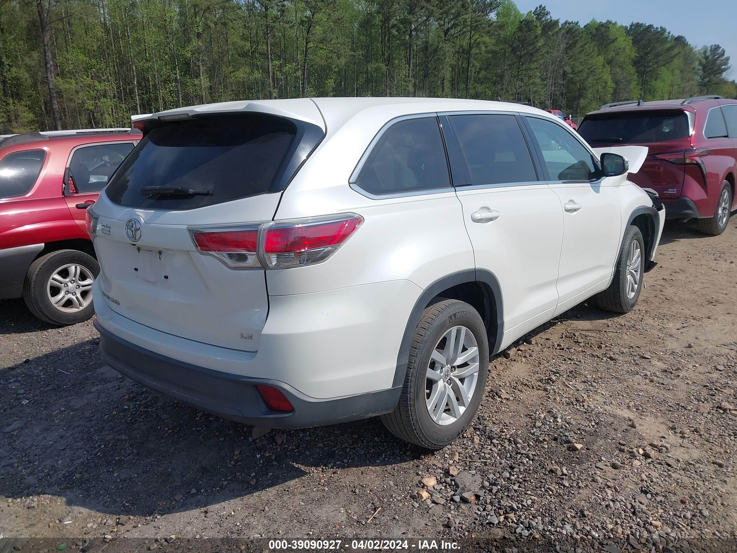 Photo 3 VIN: 5TDZARFH4FS011644 - TOYOTA HIGHLANDER 