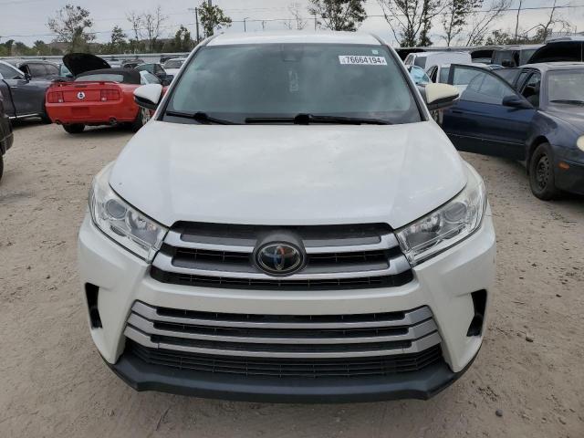 Photo 4 VIN: 5TDZARFH4JS038917 - TOYOTA HIGHLANDER 