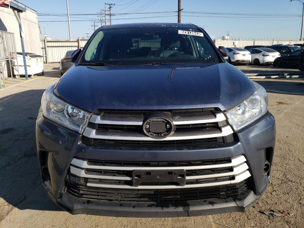 Photo 4 VIN: 5TDZARFH4KS047344 - TOYOTA HIGHLANDER 