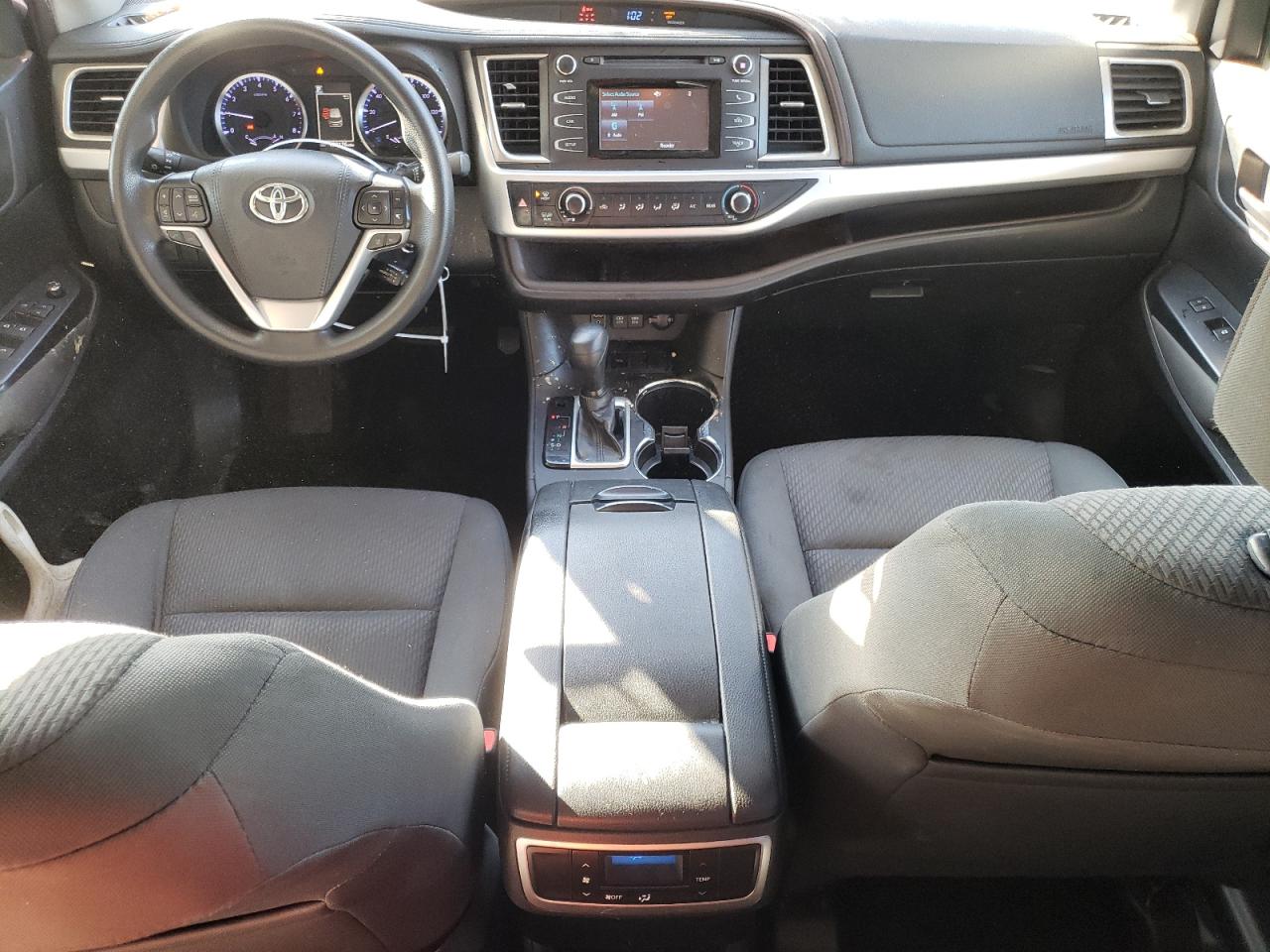 Photo 7 VIN: 5TDZARFH4KS047344 - TOYOTA HIGHLANDER 