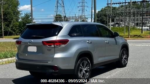 Photo 3 VIN: 5TDZARFH4KS054763 - TOYOTA HIGHLANDER 