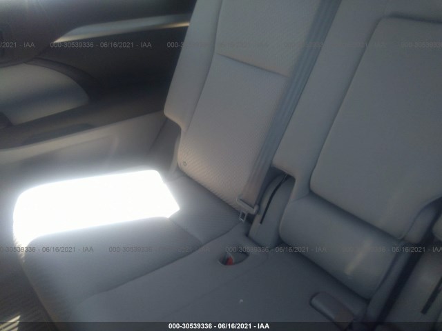 Photo 7 VIN: 5TDZARFH5ES004264 - TOYOTA HIGHLANDER 