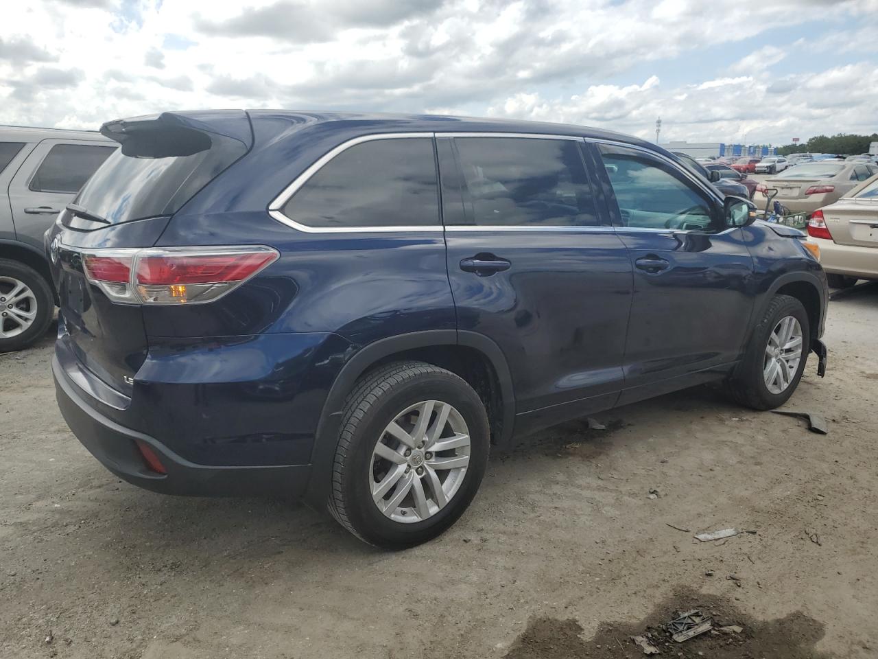 Photo 2 VIN: 5TDZARFH5ES007309 - TOYOTA HIGHLANDER 