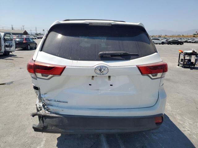 Photo 5 VIN: 5TDZARFH5JS035749 - TOYOTA HIGHLANDER 