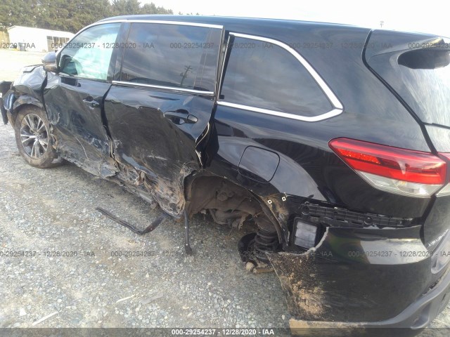 Photo 5 VIN: 5TDZARFH5JS040885 - TOYOTA HIGHLANDER 