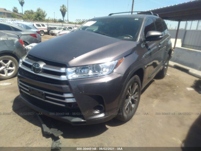 Photo 1 VIN: 5TDZARFH6JS034397 - TOYOTA HIGHLANDER 