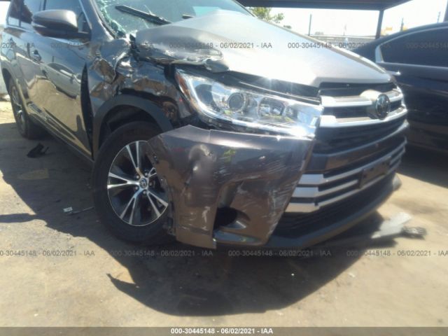 Photo 5 VIN: 5TDZARFH6JS034397 - TOYOTA HIGHLANDER 