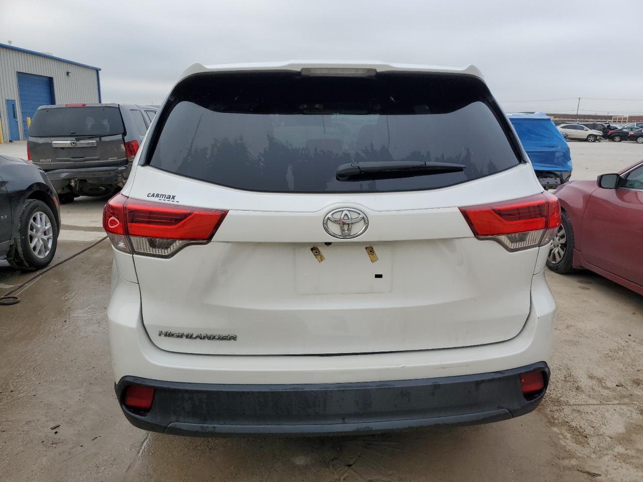 Photo 5 VIN: 5TDZARFH6JS036683 - TOYOTA HIGHLANDER 