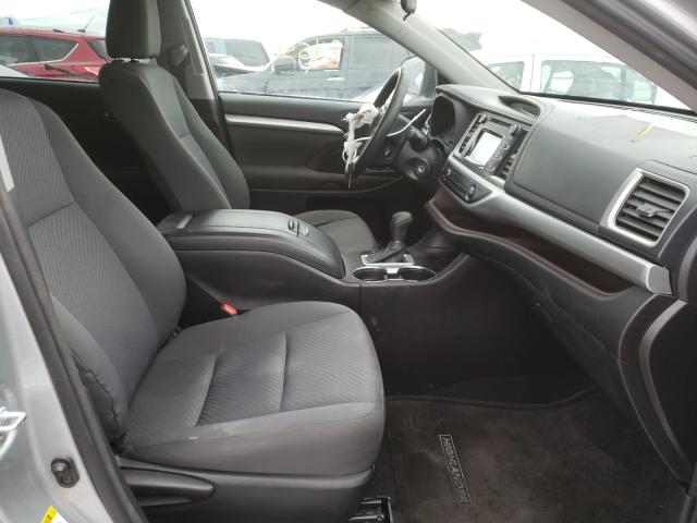 Photo 4 VIN: 5TDZARFH7HS027386 - TOYOTA HIGHLANDER 