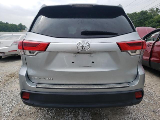 Photo 5 VIN: 5TDZARFH7JS041441 - TOYOTA HIGHLANDER 