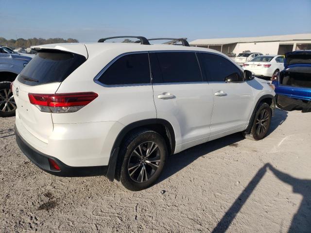 Photo 2 VIN: 5TDZARFH8JS037317 - TOYOTA HIGHLANDER 