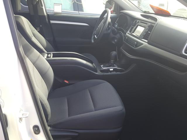 Photo 4 VIN: 5TDZARFH8JS039617 - TOYOTA HIGHLANDER 