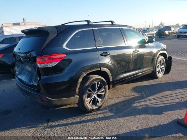 Photo 3 VIN: 5TDZARFH9JS038525 - TOYOTA HIGHLANDER 