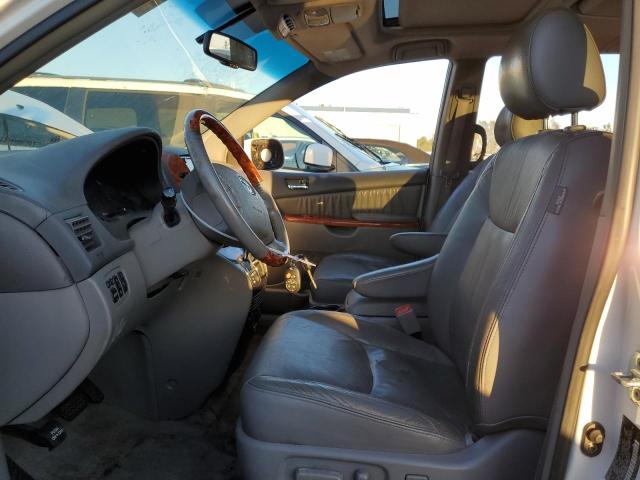 Photo 6 VIN: 5TDZK22C07S042812 - TOYOTA SIENNA XLE 