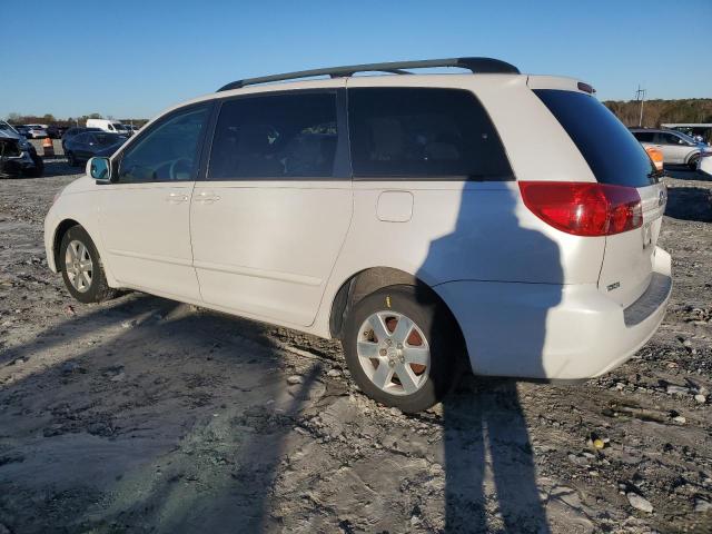 Photo 1 VIN: 5TDZK22C07S057858 - TOYOTA SIENNA XLE 