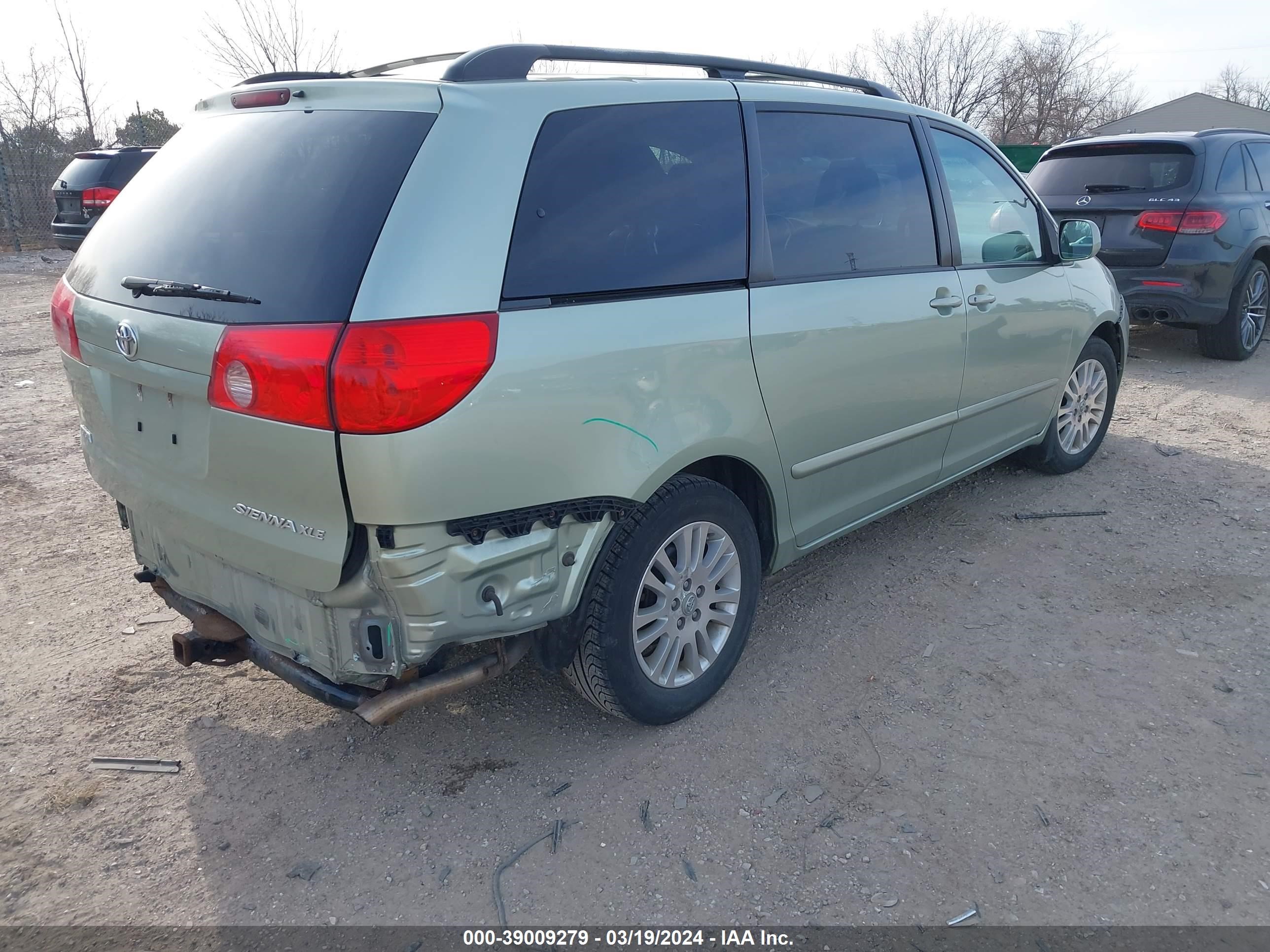 Photo 3 VIN: 5TDZK22C07S078337 - TOYOTA SIENNA 