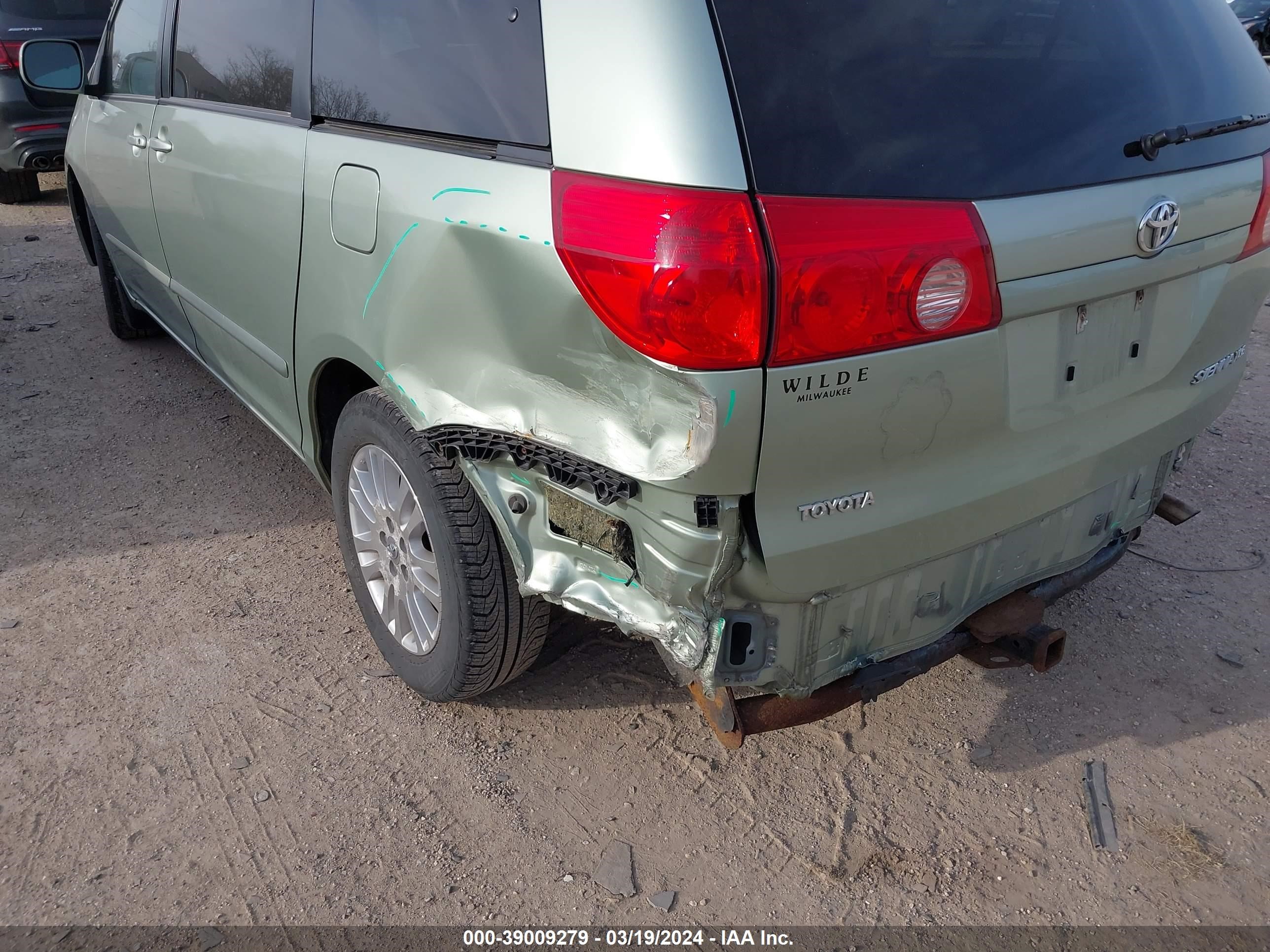 Photo 5 VIN: 5TDZK22C07S078337 - TOYOTA SIENNA 