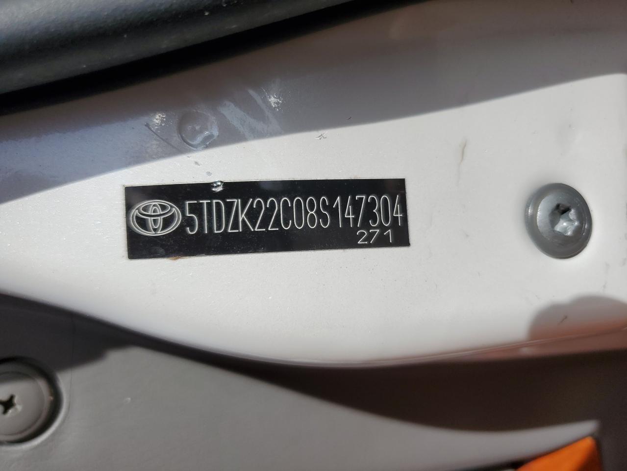 Photo 13 VIN: 5TDZK22C08S147304 - TOYOTA SIENNA 