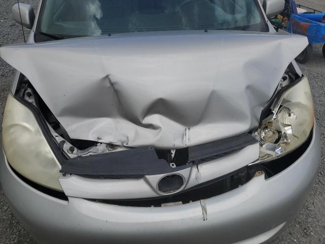 Photo 11 VIN: 5TDZK22C08S159839 - TOYOTA SIENNA XLE 