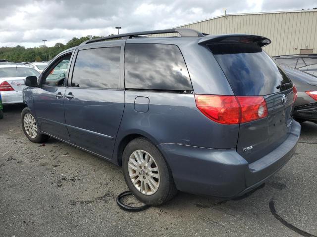 Photo 1 VIN: 5TDZK22C08S210658 - TOYOTA SIENNA XLE 