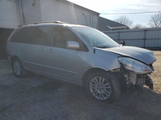 Photo 3 VIN: 5TDZK22C09S263913 - TOYOTA SIENNA XLE 