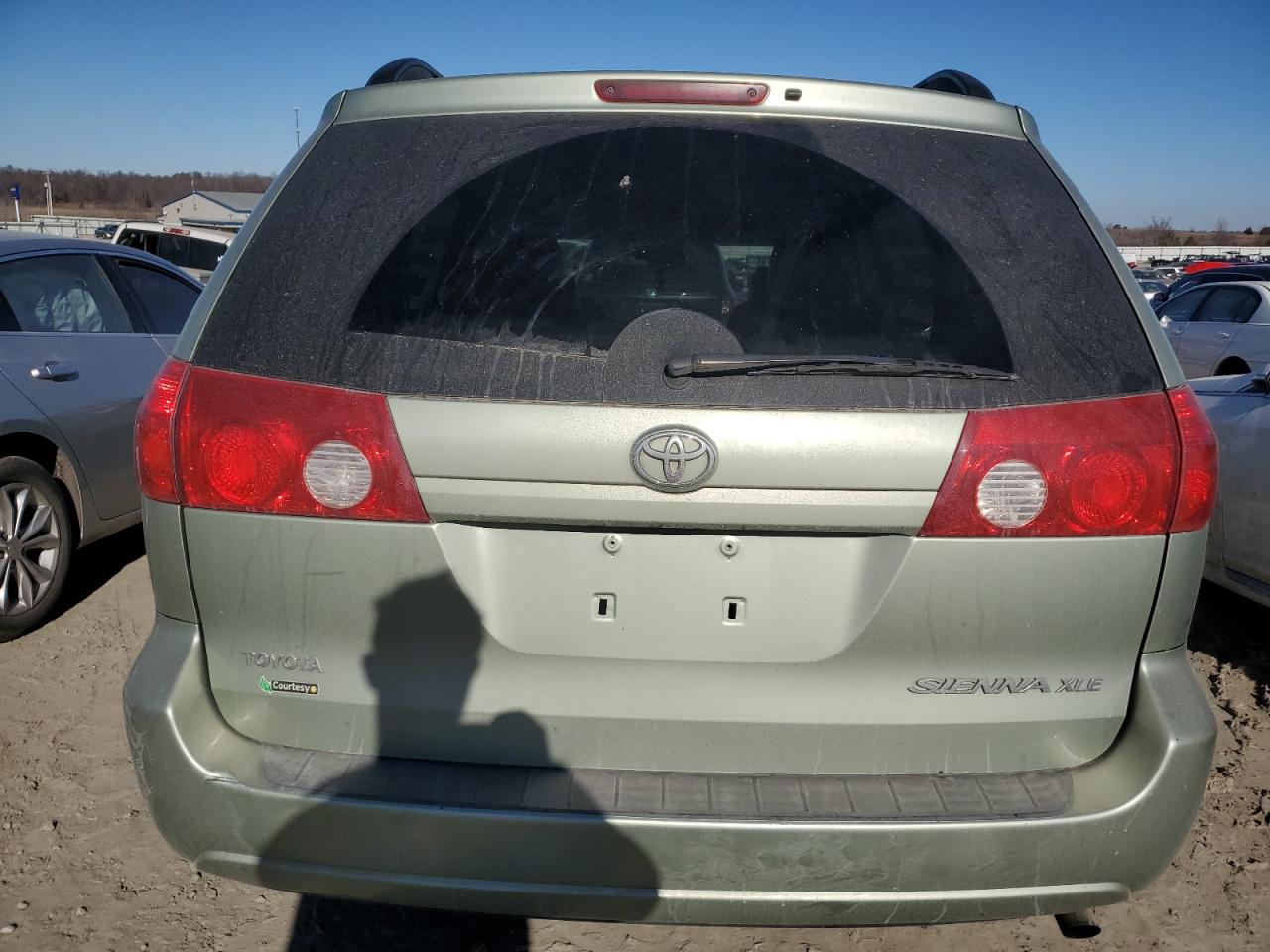 Photo 5 VIN: 5TDZK22C17S056489 - TOYOTA SIENNA 