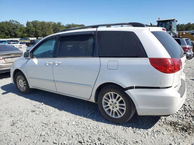 Photo 1 VIN: 5TDZK22C17S067542 - TOYOTA SIENNA XLE 