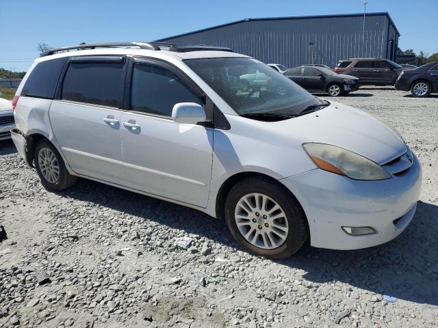 Photo 3 VIN: 5TDZK22C17S067542 - TOYOTA SIENNA XLE 