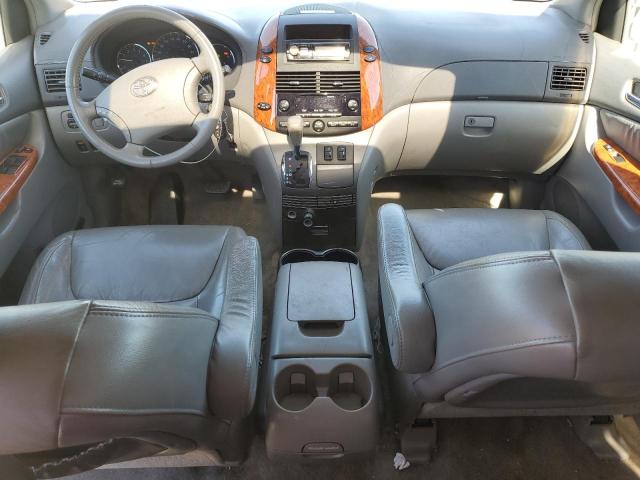 Photo 7 VIN: 5TDZK22C17S067542 - TOYOTA SIENNA XLE 