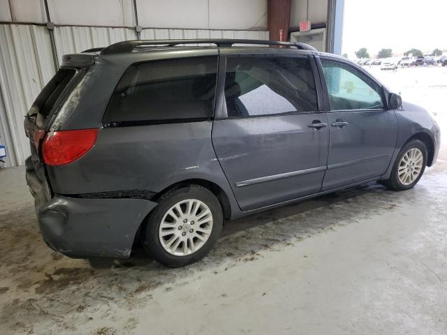 Photo 2 VIN: 5TDZK22C28S134070 - TOYOTA SIENNA XLE 