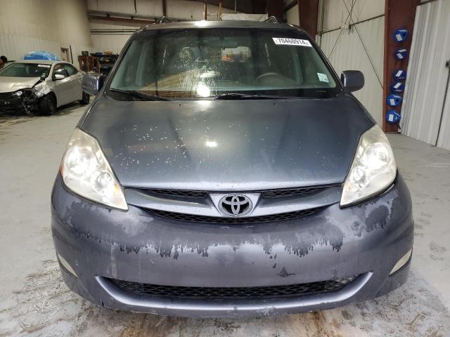 Photo 4 VIN: 5TDZK22C28S134070 - TOYOTA SIENNA XLE 