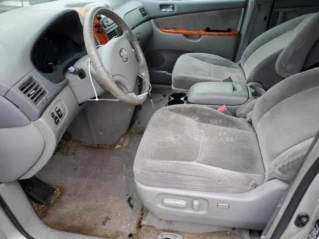 Photo 6 VIN: 5TDZK22C29S268773 - TOYOTA SIENNA XLE 