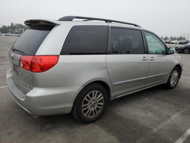 Photo 2 VIN: 5TDZK22C29S288182 - TOYOTA SIENNA XLE 