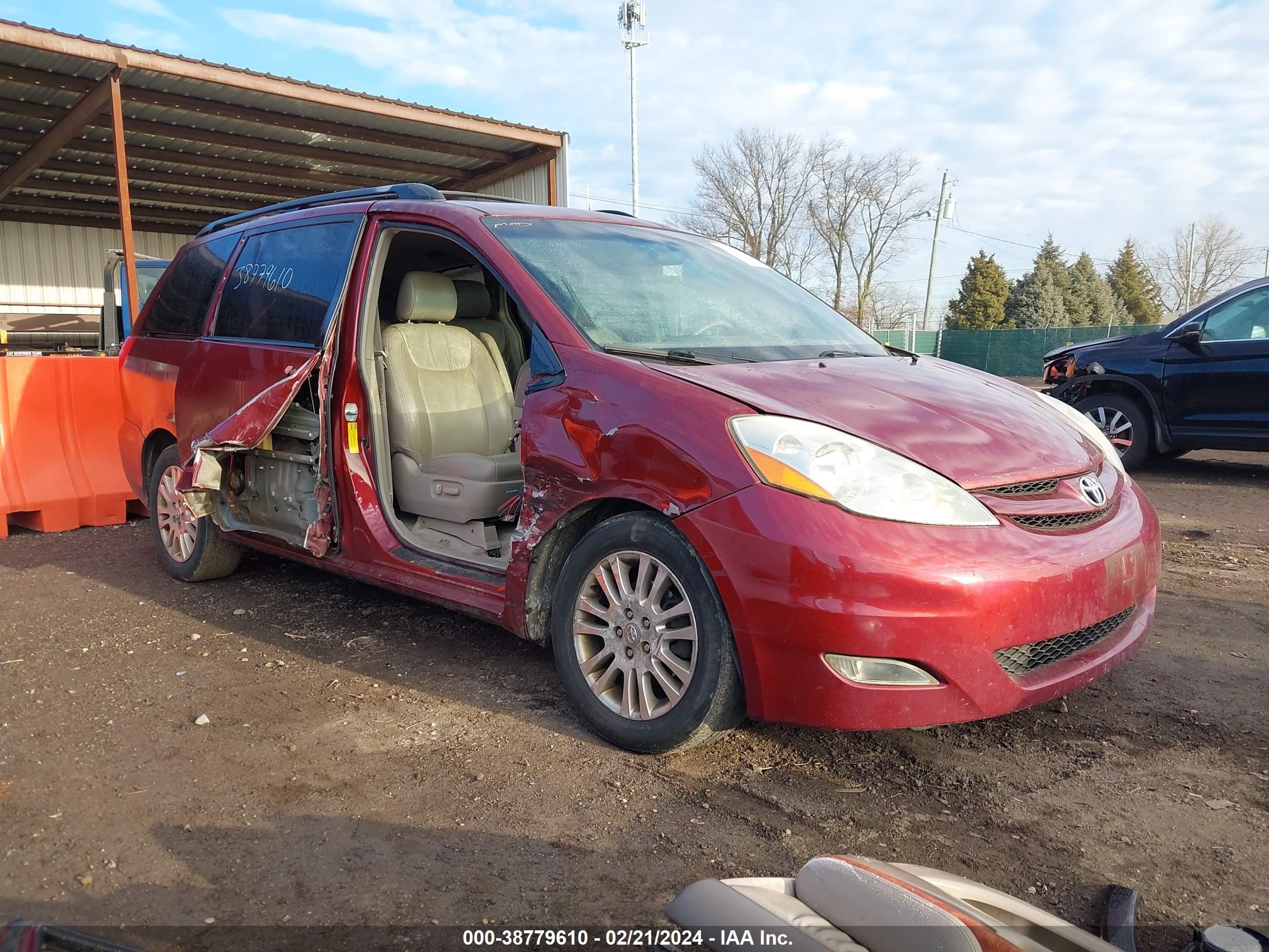 Photo 0 VIN: 5TDZK22C37S010579 - TOYOTA SIENNA 