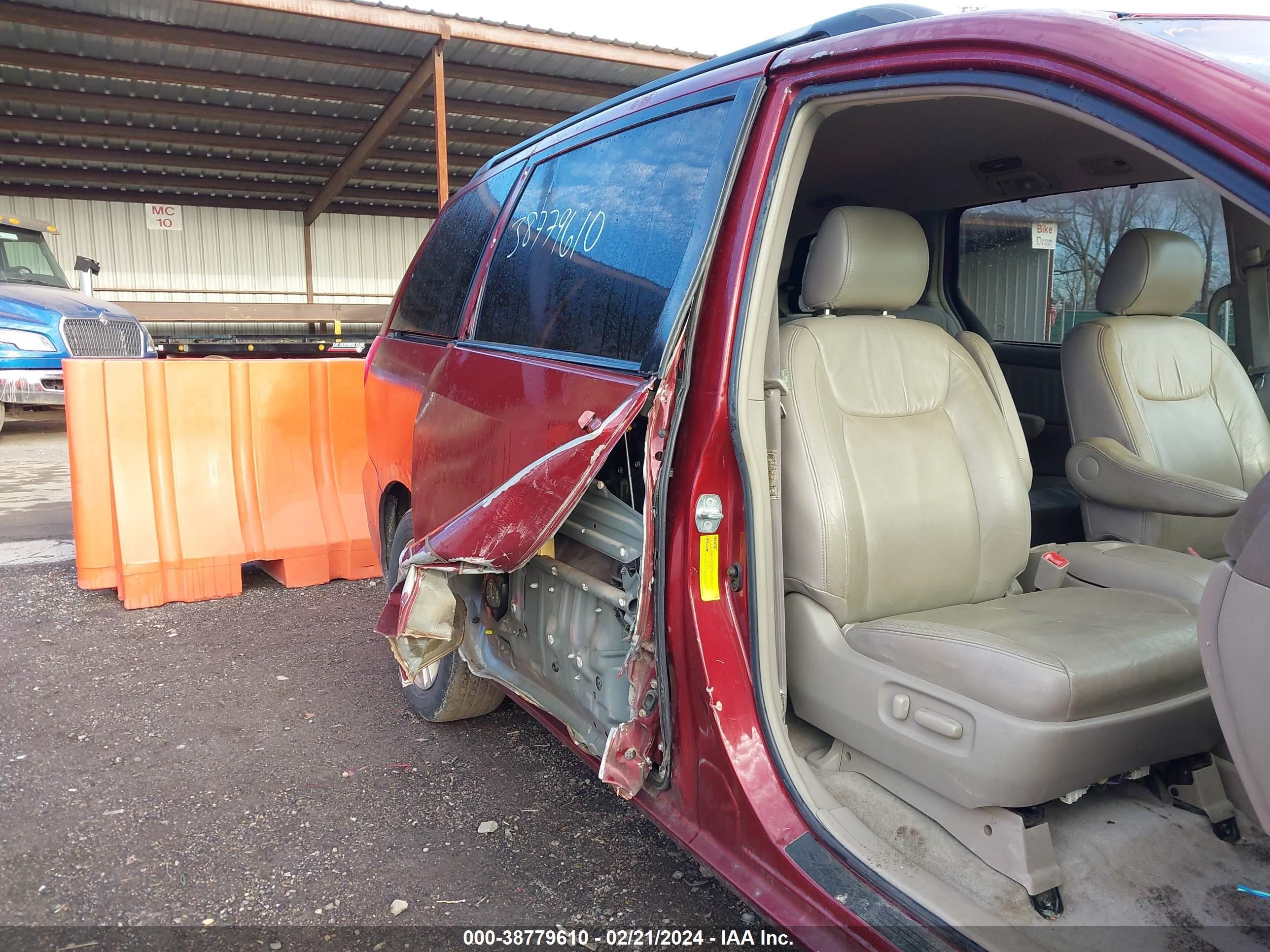 Photo 20 VIN: 5TDZK22C37S010579 - TOYOTA SIENNA 